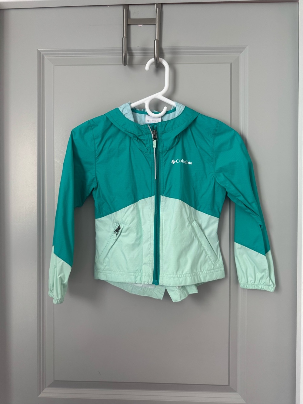 Like New Columbia Teal & Light Mint Hooded Windbreaker Jacket